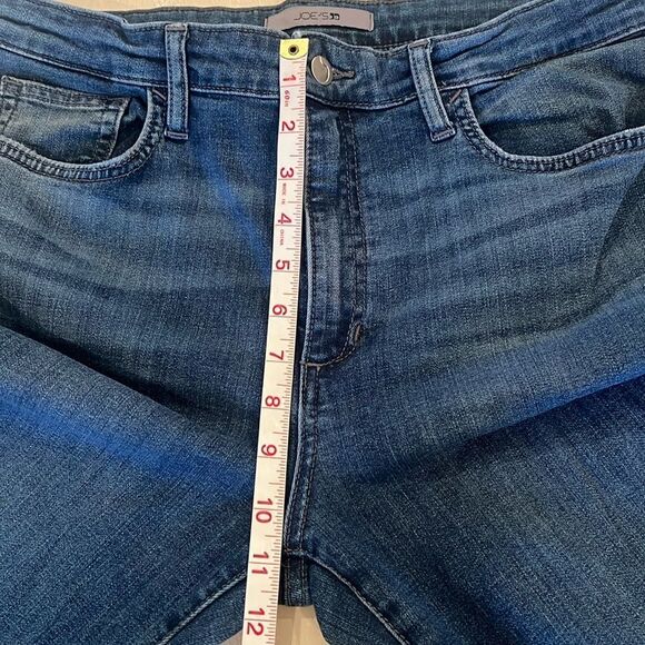 Joe’s Stretchy Boot Cut Jeans Size 31 - Picture 3 of 10